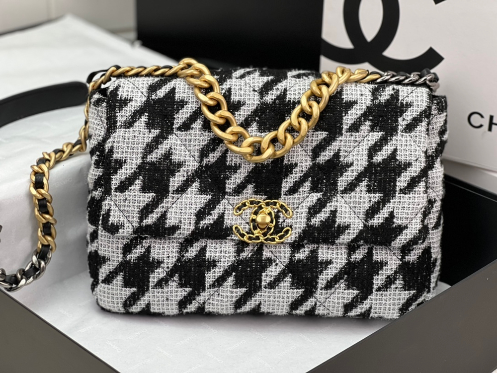 Chanel 19 Bag (2 sizes)