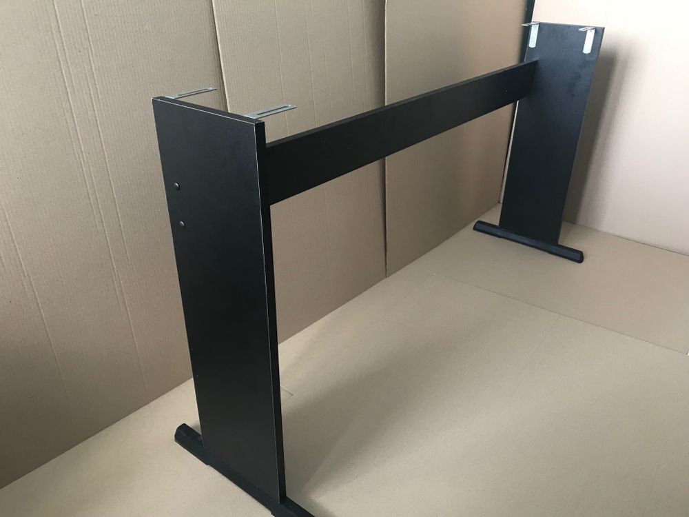 Подставка для пианино или синтезатора