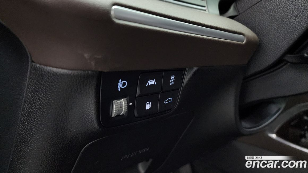 Hyundai The New Grandeur (Azera) IG 2.5 (05.2021)