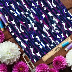 Ткань ниагара ядовитый полосатый узор на чёрно-белом фоне