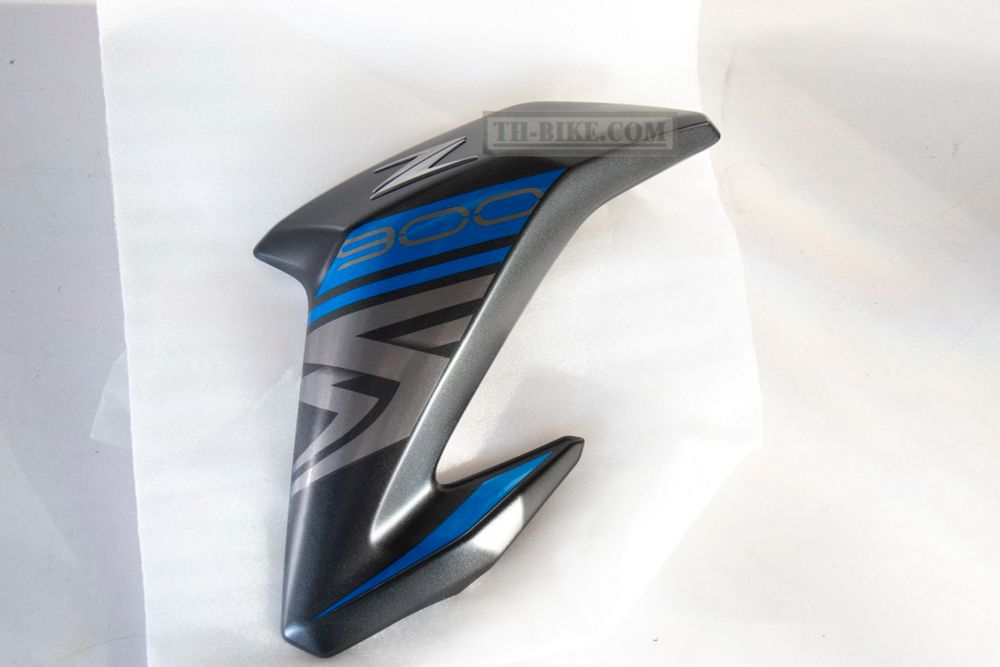 49133-5285-51B. SHROUD,LH. Kawasaki Z900 Special Edition 2017. Candy Plasma Blue (723)