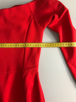 Платье Medicine приталенное, маркировка S, визуально на 44 размер