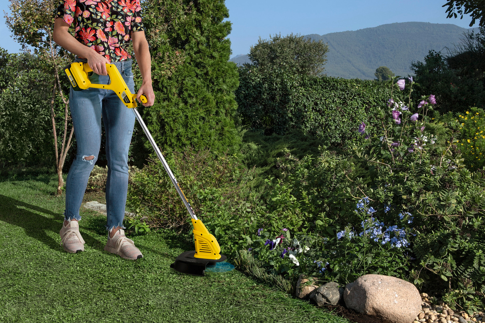 Аккумуляторный триммер для стрижки газона LTR 18-25 Battery