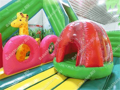 Коммерческий надувной батут "Джунгли малый со скалодромом"