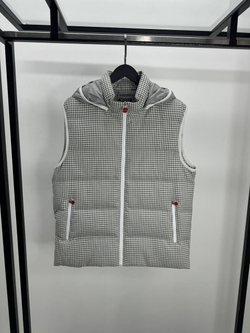 Безрукавка Kiton