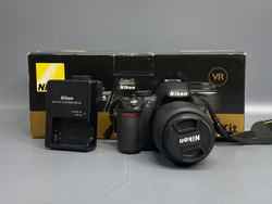 Nikon D3100 kit 18-55 mm 3.700 кадров