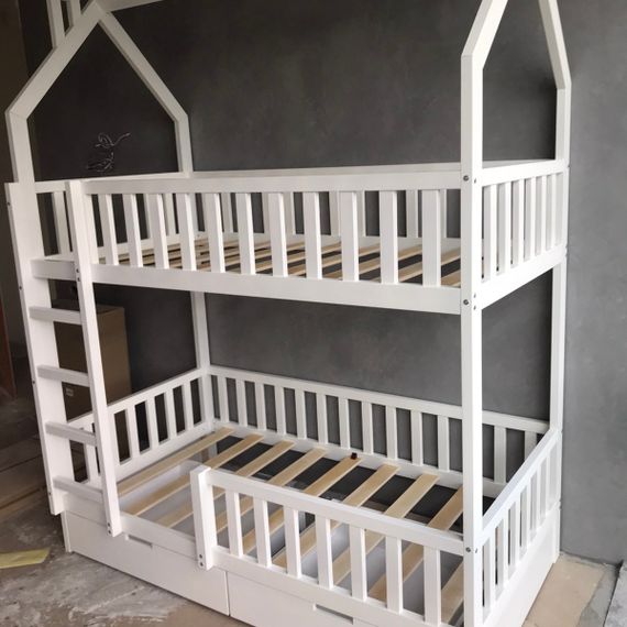 Детская кроватка Джула (Jula) из массива бука