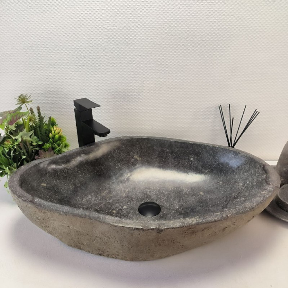 Раковина из речного камня RS63503 (71*46*16) 0124