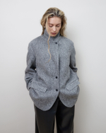 Пальто-жакет из шерсти елочка серый