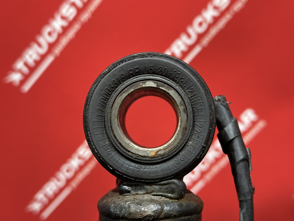 Амортизатор кабины передний 2022г.