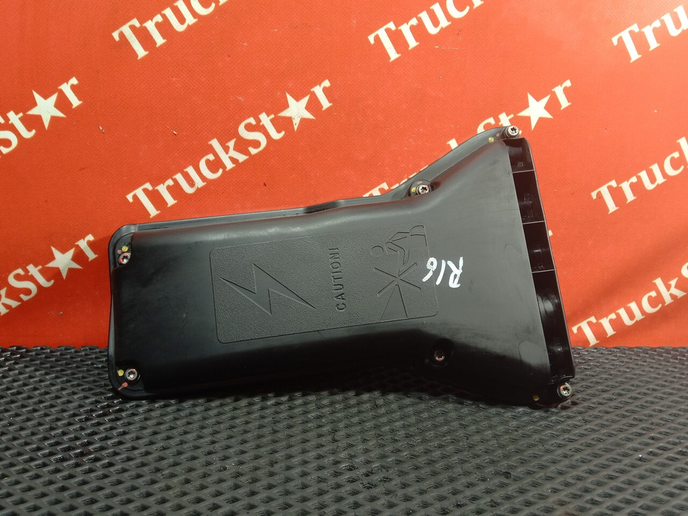 Крышка коробки распределительной