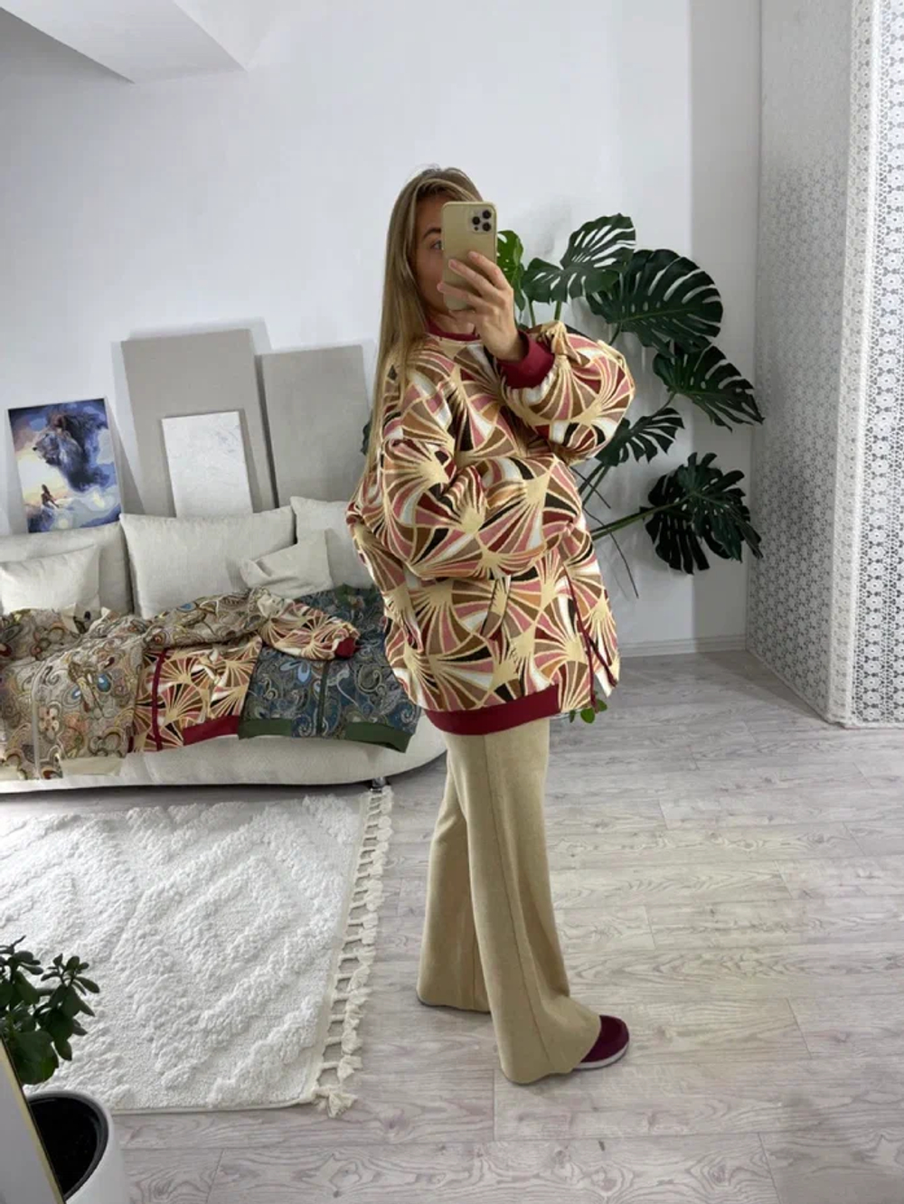 Куртка-бомбер (цвет бежево-винный)