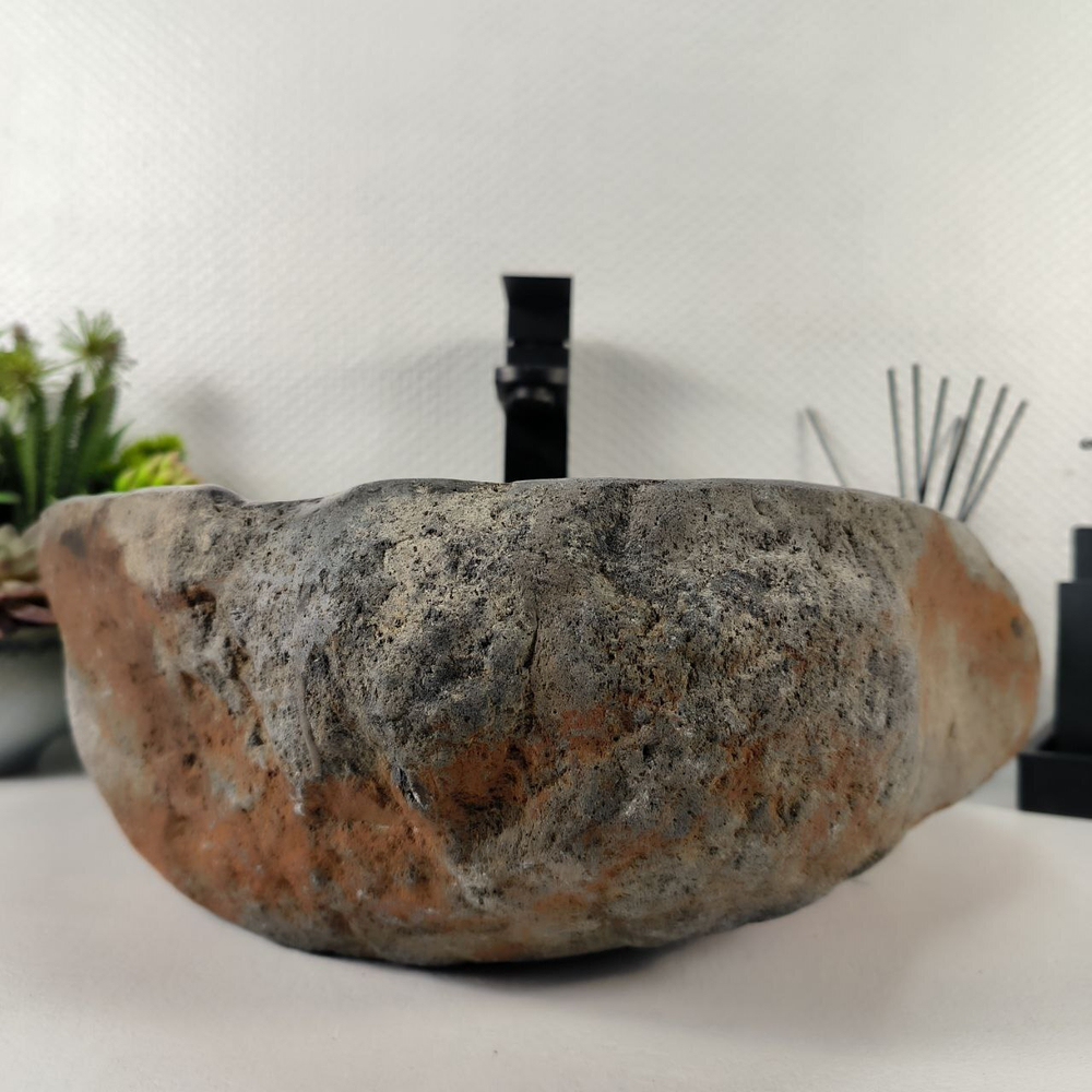 Раковина из речного камня RS-64897 47*43*14 0861
