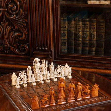 Винтаж: Антикварные резные шахматы из слоновой кости