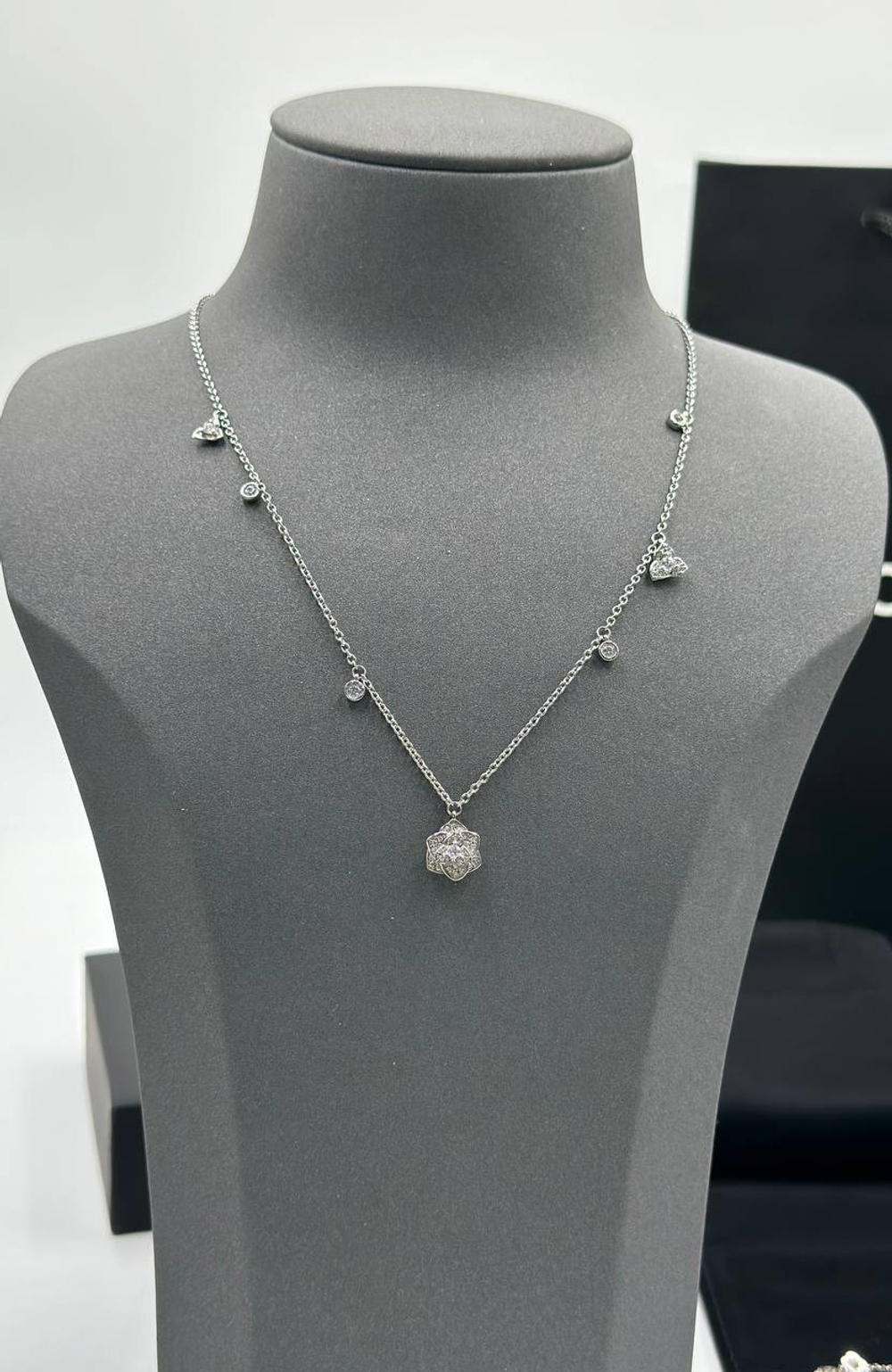 Кулон Piaget