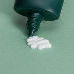 Успокаивающий солнцезащитный крем с хауттюйнией ANUA Heartleaf Silky Moisture Sun Cream SPF50+PA++++ 50 мл