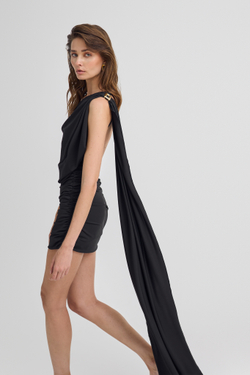 Платье с драпировкой