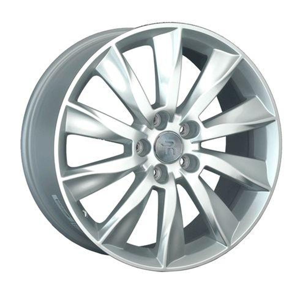 Replay LX91 8x18 5x114.3 ET 45 Dia 60.1 (silver)