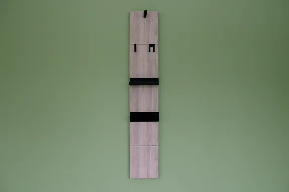 Вешалка Stripe L (вяз светлый)