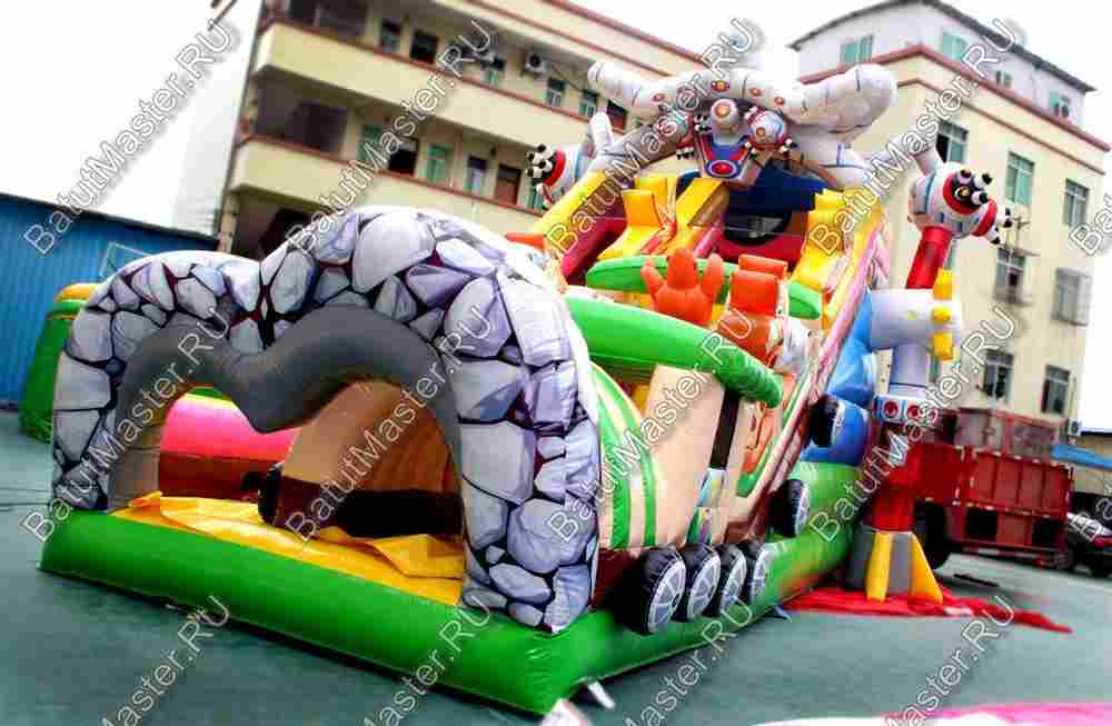 Надувная горка "Вторжение инопланетян"