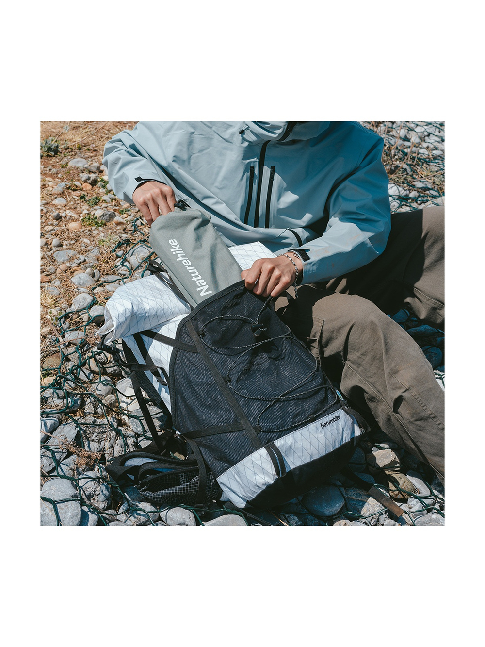 Стол Naturehike CNH22JU050 складной зелёный,6975641885368