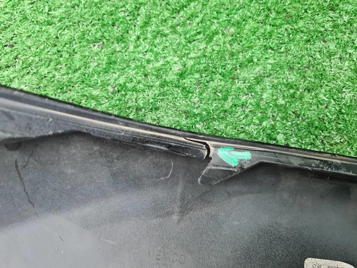 Накладка переднего бампера LH Audi Q5 2 80A 20-нв