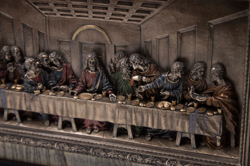 Урна для праха «Тайная Вечеря» шпон венге