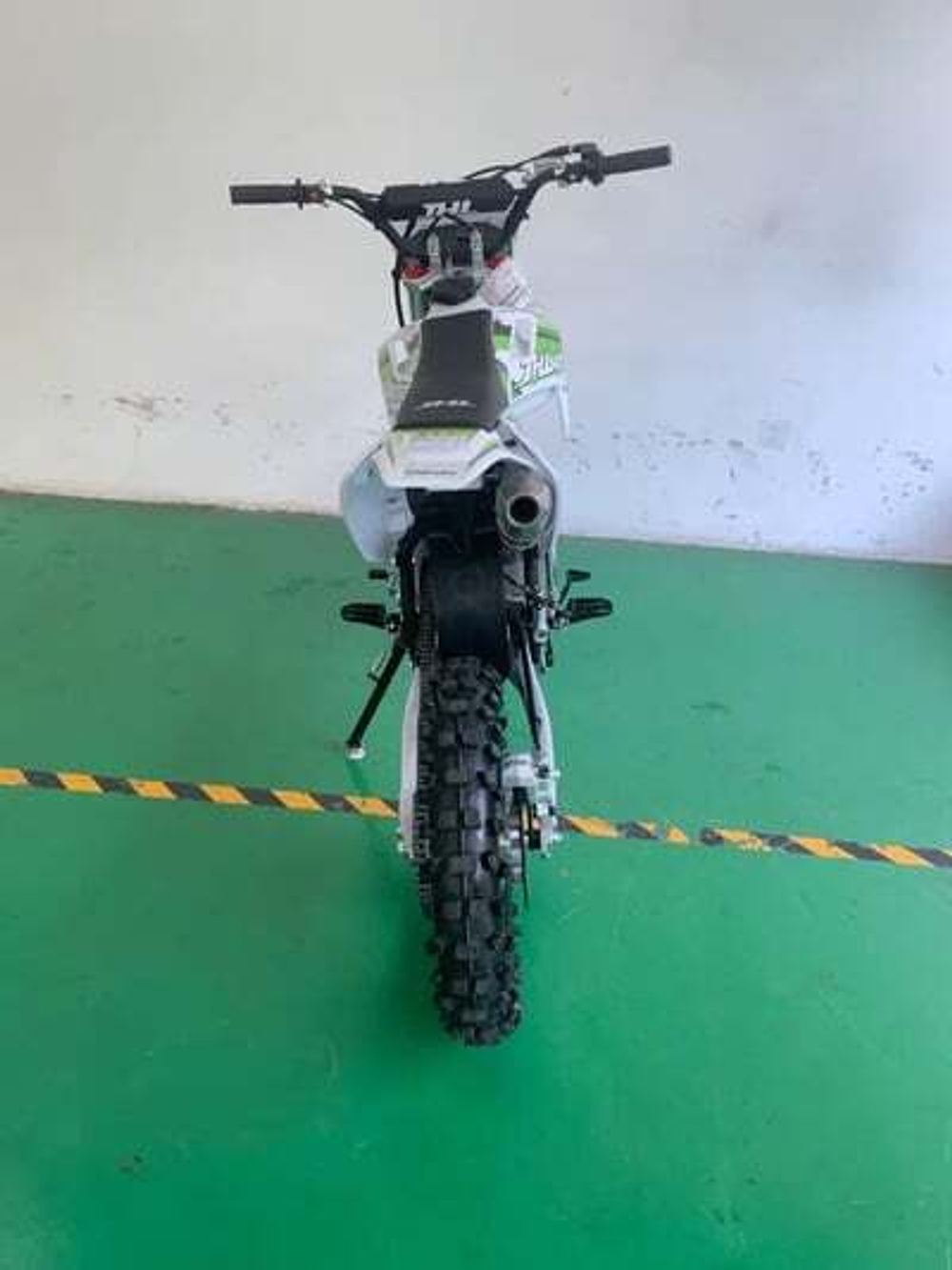 Мотоцикл JHL Z140E