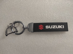 Suzuki / брелок автомобильный для ключей, карабин, петля (Титан) (1 шт.)