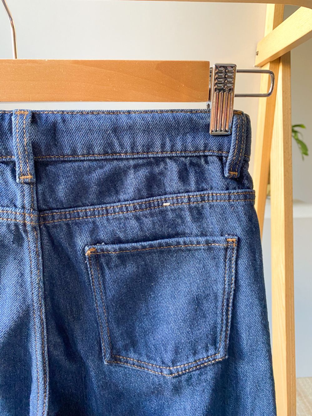 Новые джинсы Arket, 140