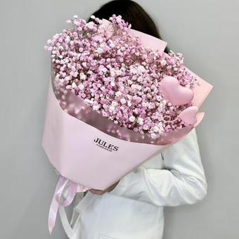 «Soft kiss» букет из розовой гипсофилы с сердечками