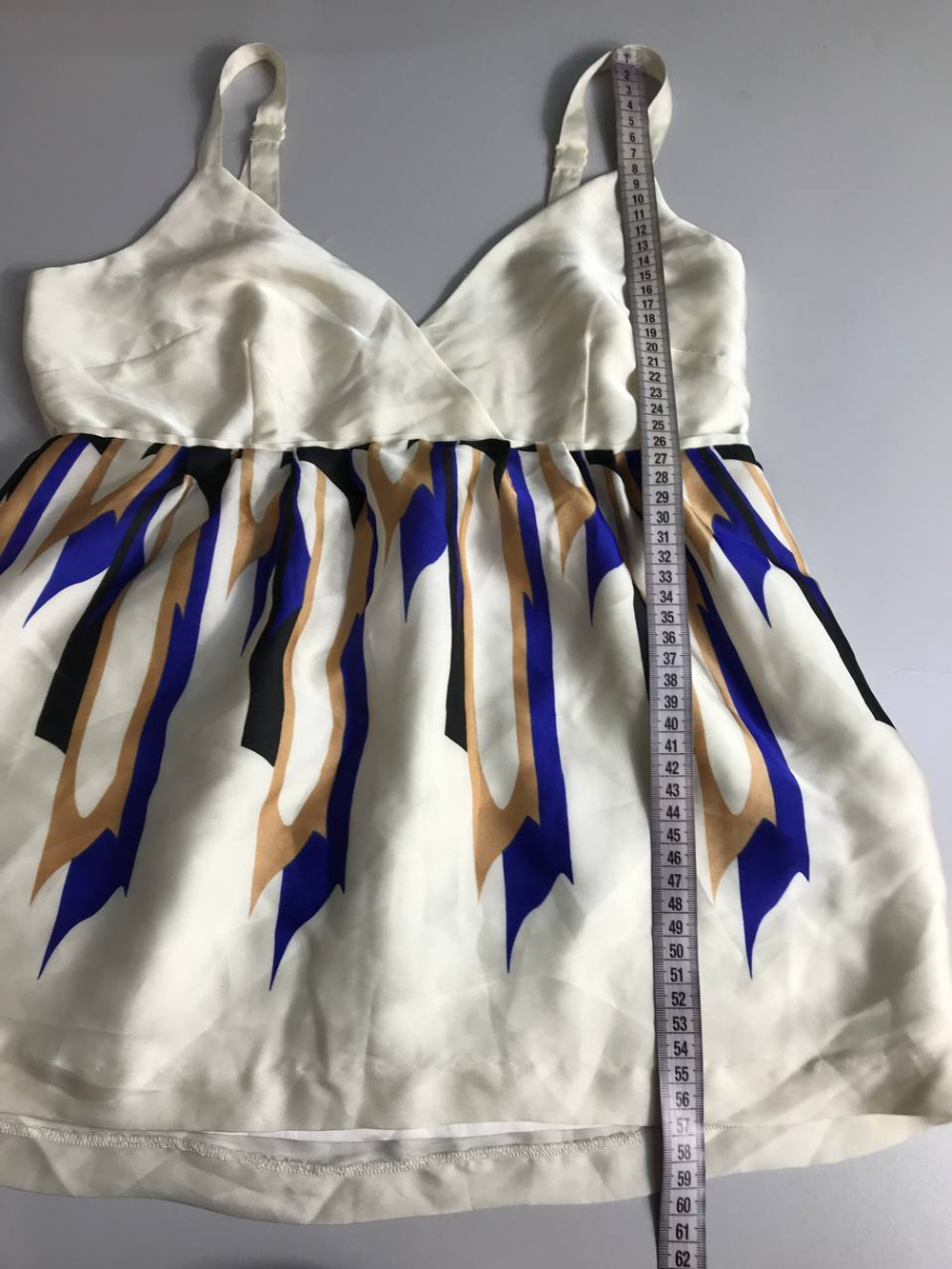 Топ VERO MODA для разнообразных образов, как повседневных, так и праздничных 42 размер