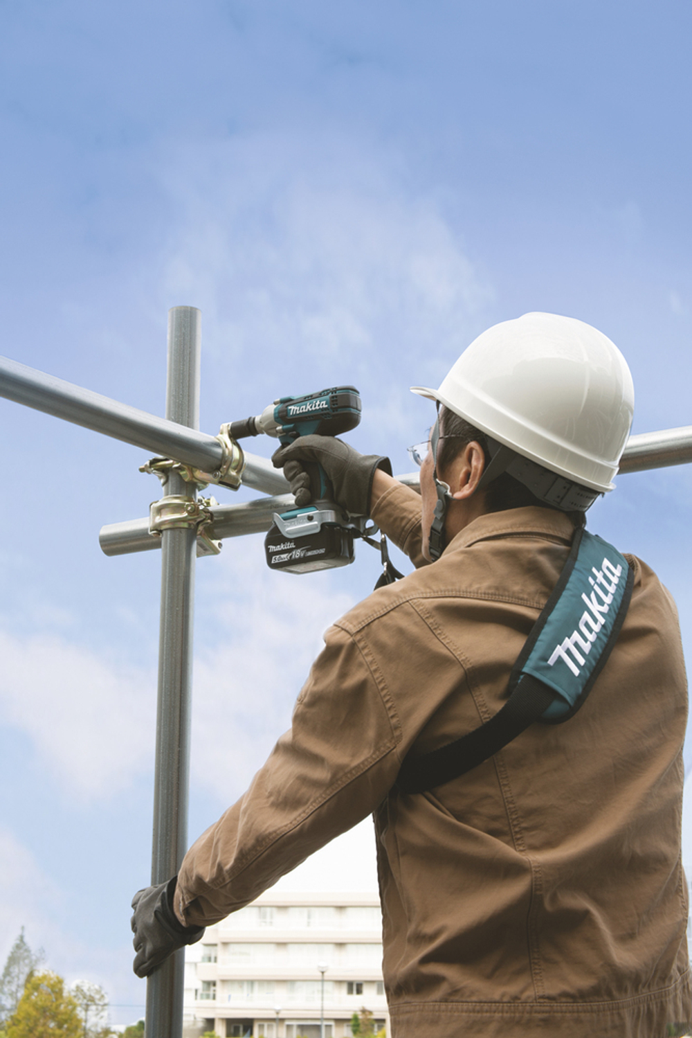 Аккумуляторный ударный гайковерт 1/2\" LXT® DTW190RME 18В M8 – M16 190 Нм 0 – 2 300 об/мин