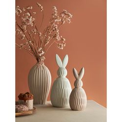 Декор из фарфора белого цвета Trendy Bunny из коллекции Easter Essential, 12,5х12,5x30,5 см