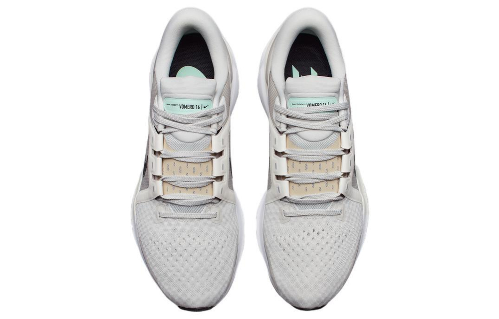 Кроссовки Nike Air Zoom Vomero 16