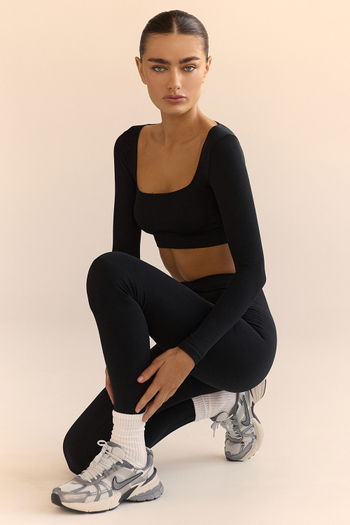 Топ №25 Чёрный