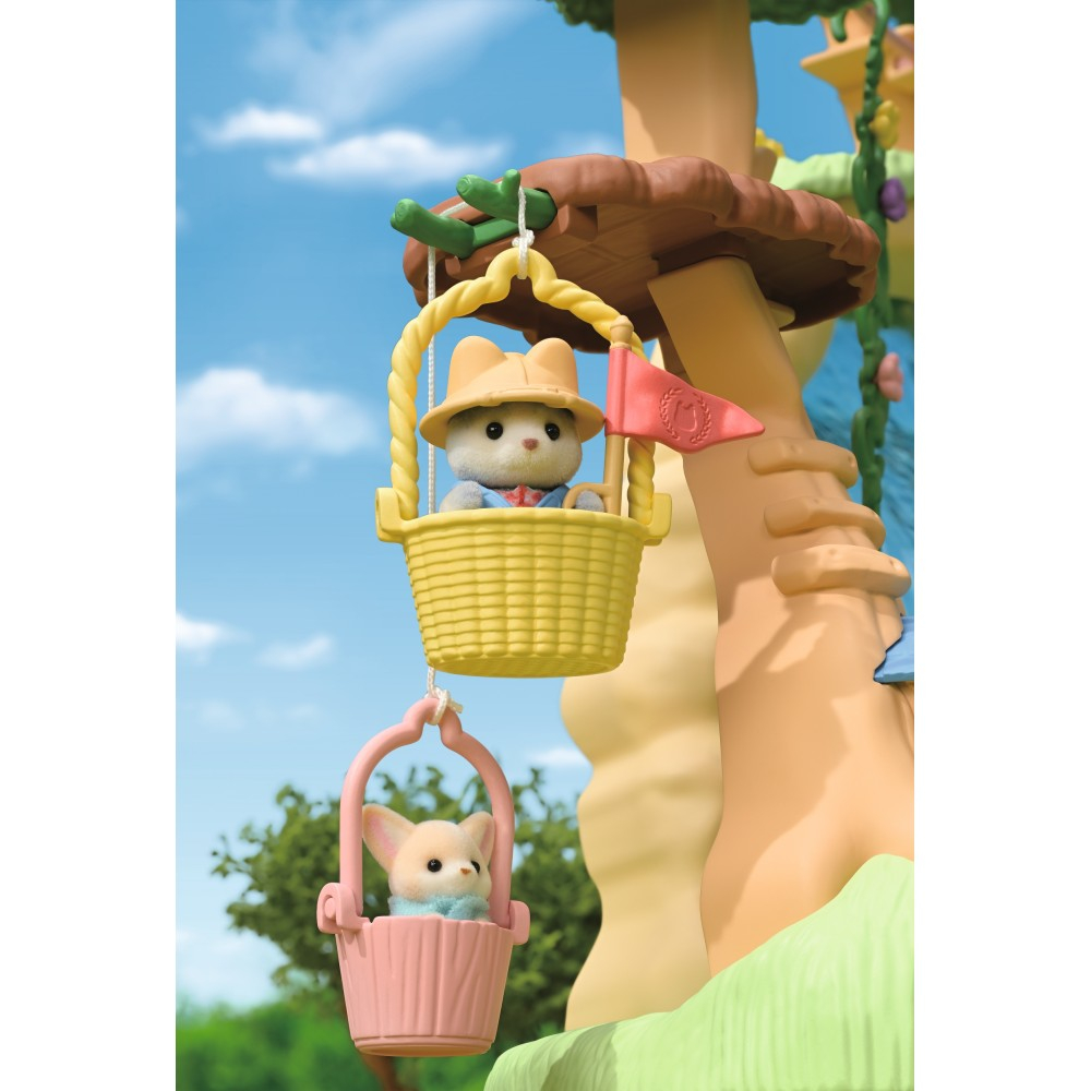 Sylvanian Families - Остров с водопадом Secret Forest + фигурка собачки хаски 5761