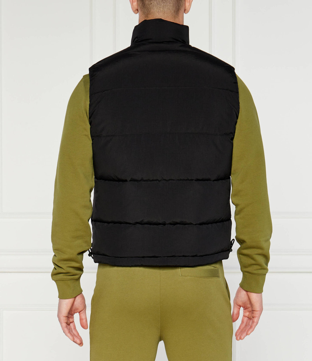 Безрукавка HUGO - черный(50520221)