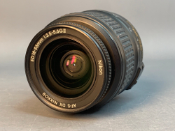 Nikon D5000 Kit 18-55mm 35187 Кадров