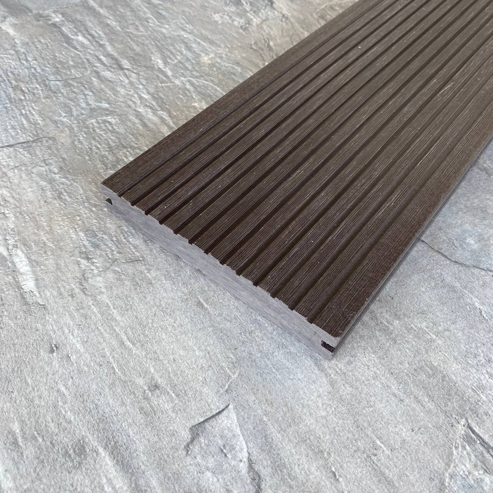 Террасная доска Latitudo Solid 150х21х3000 Венге Полнотелая