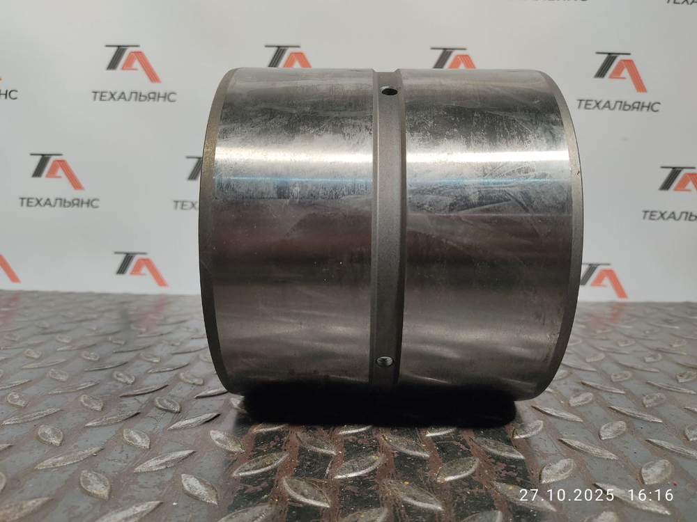 Втулка 426-70-11820