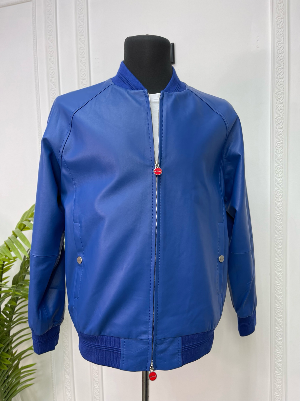 Кожаная куртка Kiton