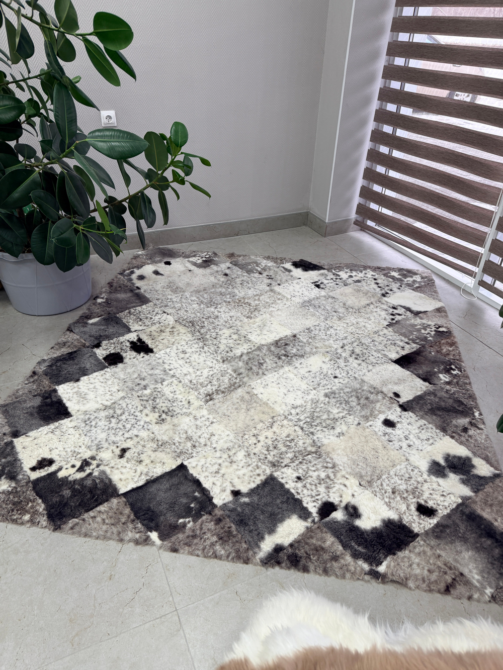 Ковер прямоугольный натуральный мех овчина, 220 х 200 см.