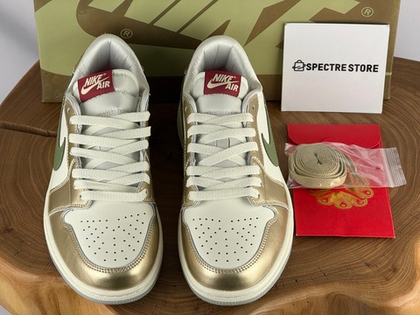Nike Air Jordan 1 Retro Low OG GS Year of the Dragon - Gold