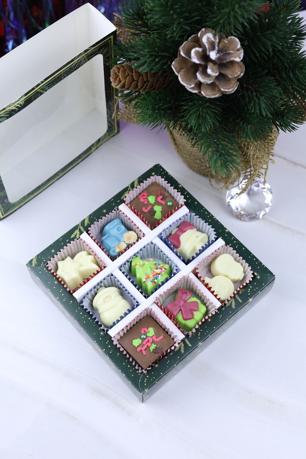 Набор 9 новогодних конфет Набор 9 новогодних конфет