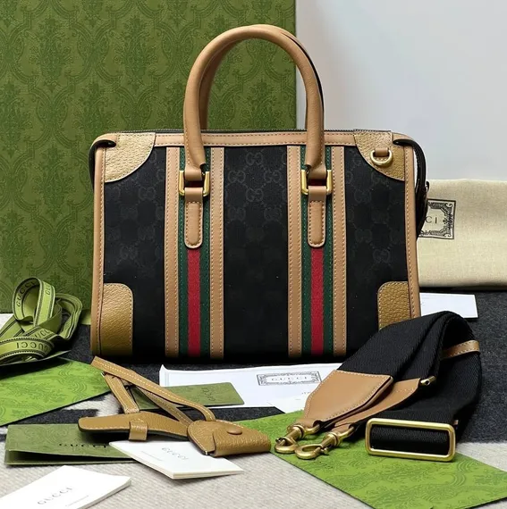 Сумочка женская Gucci Bauletto маленького размера коричневый