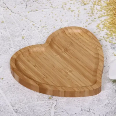 Поднос бамбуковый для подачи блюд «SHEF» 18*19см Сердце