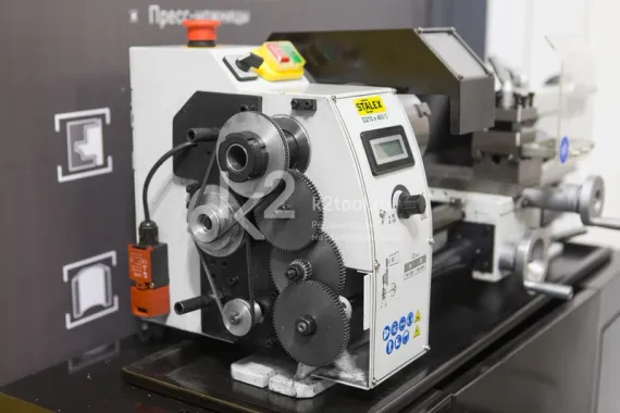 Токарный настольный станок Stalex D210x400C