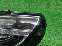 Битая Фара правая Genesis G90 (2018-2022) LED