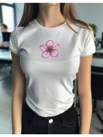 Футболка больших размеров с принтом сакура